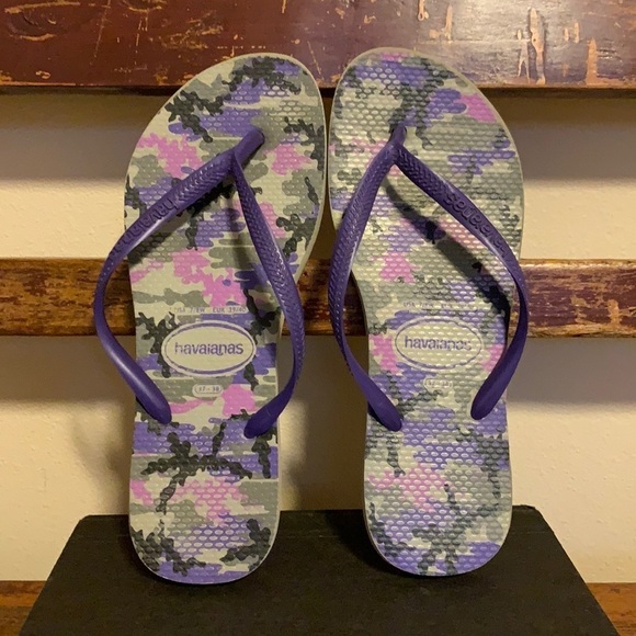 Havaianas Purple Camo Slim Flip Flop Thong Sandals - Picture 1 of 9